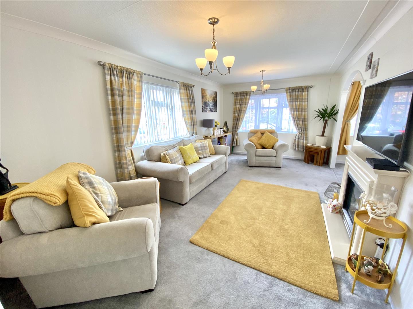 Severn Bridge Park Homes, Beachley, Chepstow Moon & Co